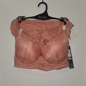 Nicole Miller Lace Bra in Peach